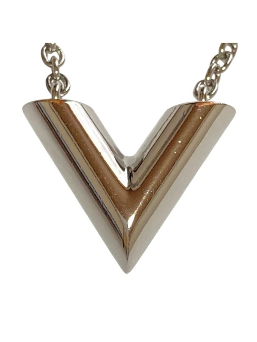 Louis Vuitton Essential V Chain Necklace Silver Colored